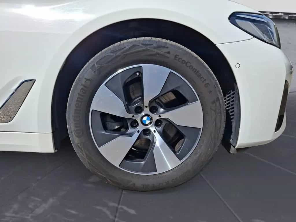 BMW 5 Series 520d xDrive Touring Aut. Standhzg. Klimaaut. AHK 03/2023-photo-10
