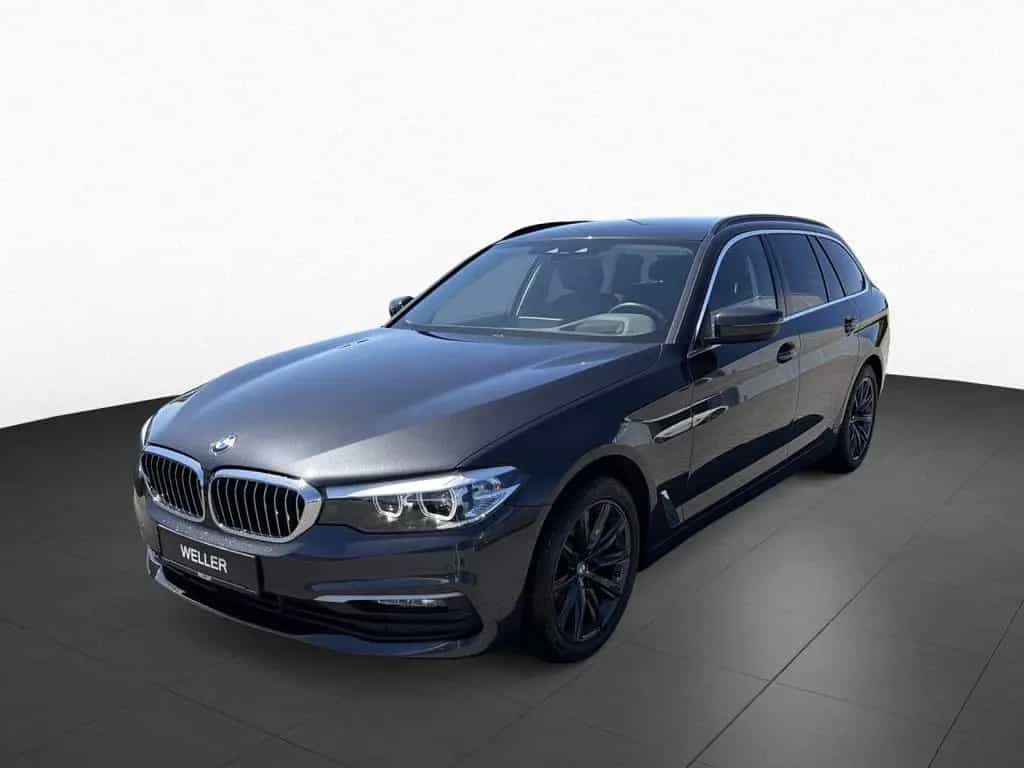 BMW 520 d Touring Aut. AHK,DA+,HuD,ParkAss,StHzg,Memo 03/2020-photo-2