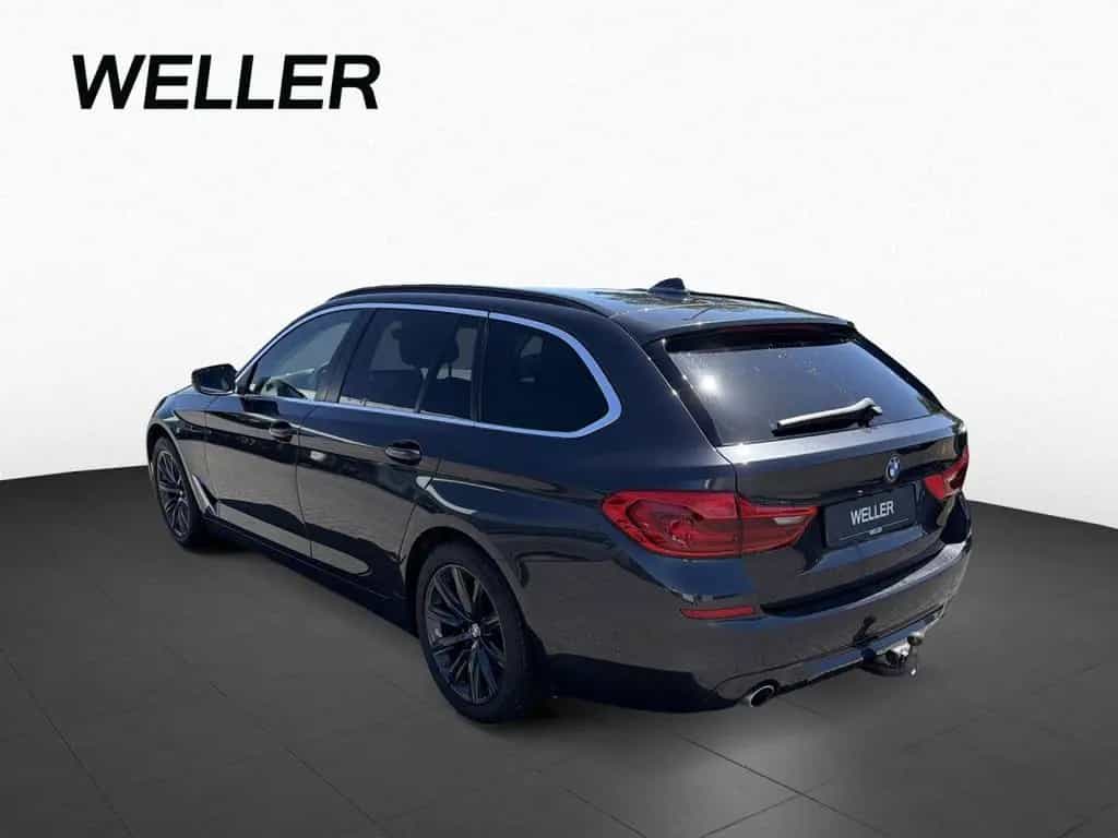 BMW 520 d Touring Aut. AHK,DA+,HuD,ParkAss,StHzg,Memo 03/2020-photo-5