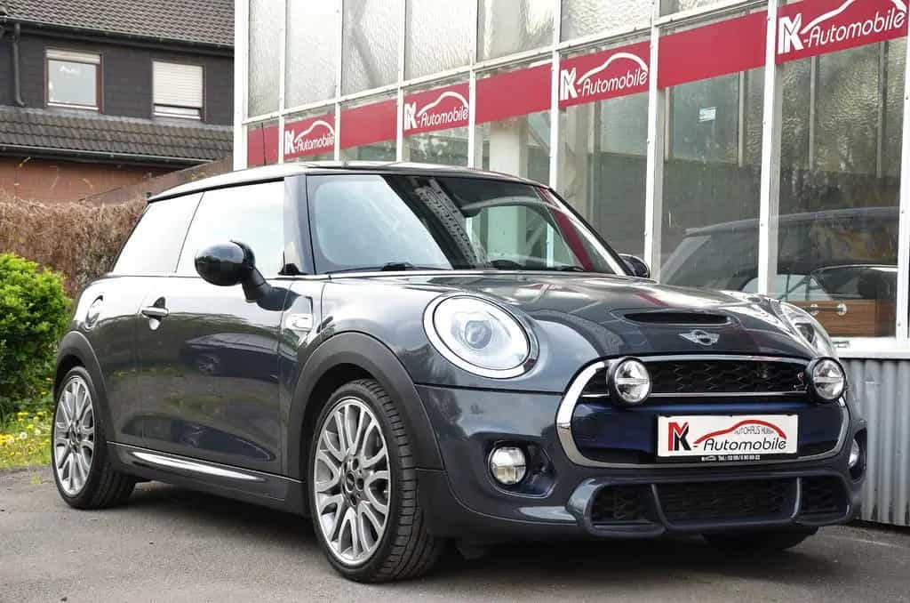 MINI Cooper S /1.Hand/JCW/Leder/Navi/Panorama/LED 09/2016-photo-2