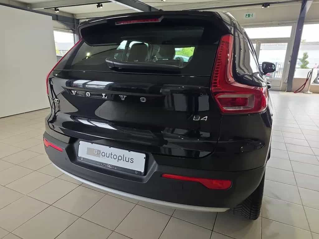 Volvo XC40 B4 Inscription ACC 360° Leder E-Sitze LED 01/2022-photo-6