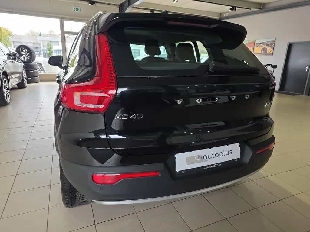 Volvo XC40 B4 Inscription ACC 360° Leder E-Sitze LED 01/2022-photo-8