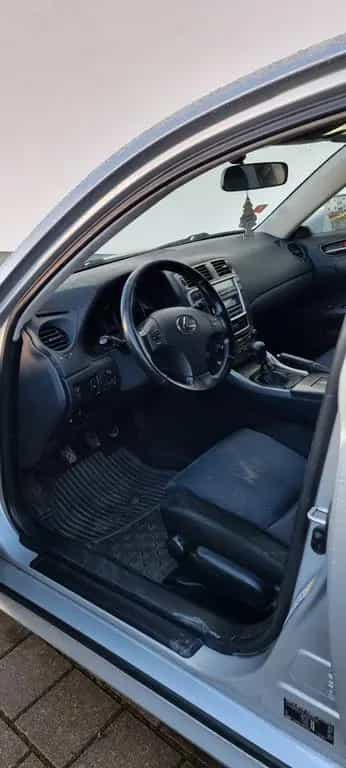 Lexus IS 220 220d - 07/2007-photo-1