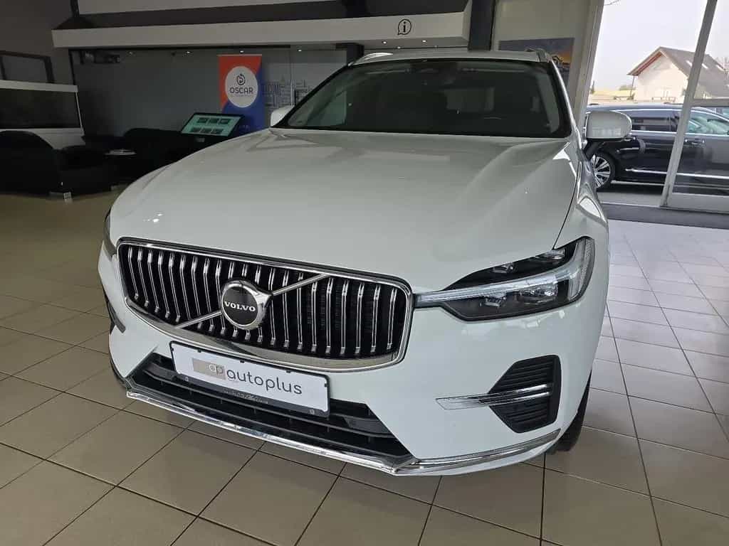 Volvo XC60 B4 (D) Inscription AWD Leder Kamera WinterP 02/2022-photo-2