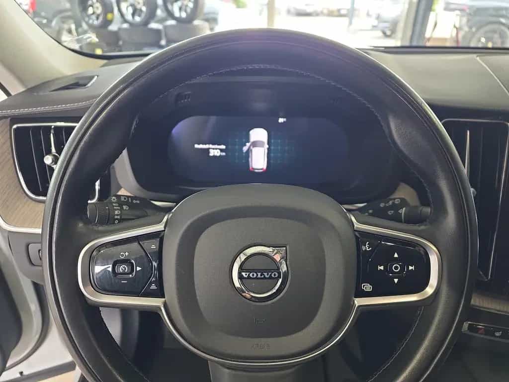 Volvo XC60 B4 (D) Inscription AWD Leder Kamera WinterP 02/2022-photo-21