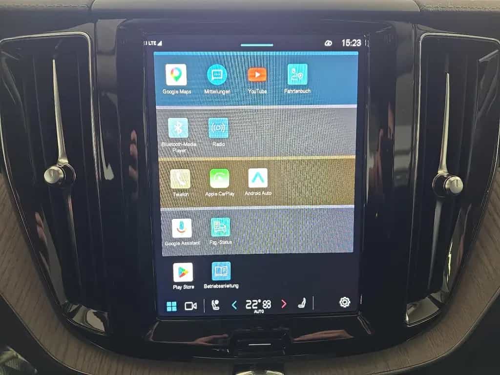 Volvo XC60 B4 (D) Inscription AWD Leder Kamera WinterP 02/2022-photo-24