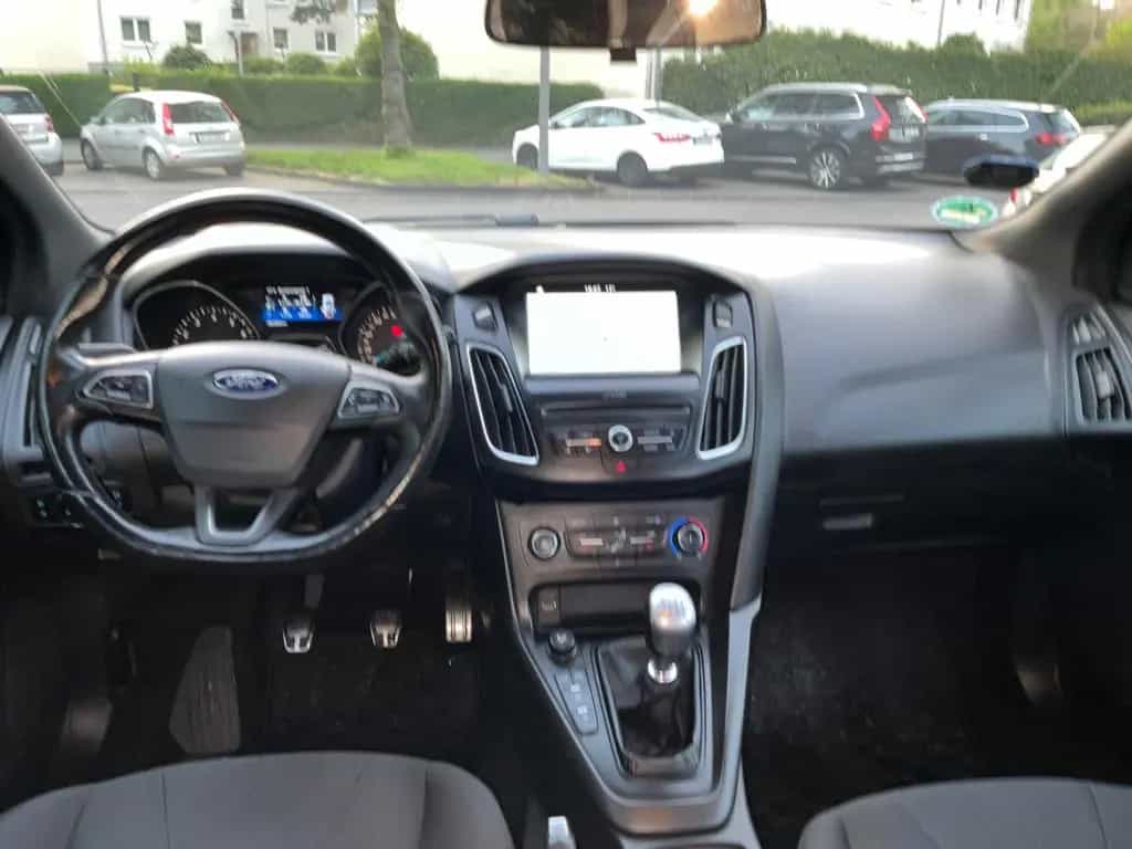 Ford Focus Turnier ST-Line Zahnriemen NEU 03/2018-photo-10