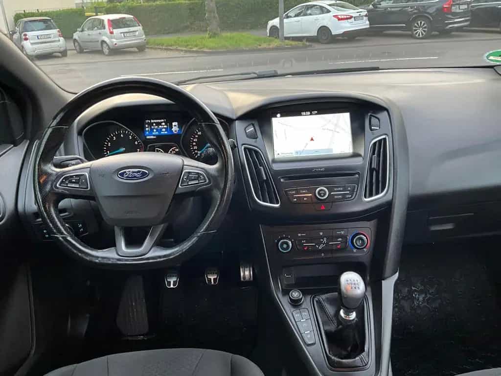 Ford Focus Turnier ST-Line Zahnriemen NEU 03/2018-photo-12