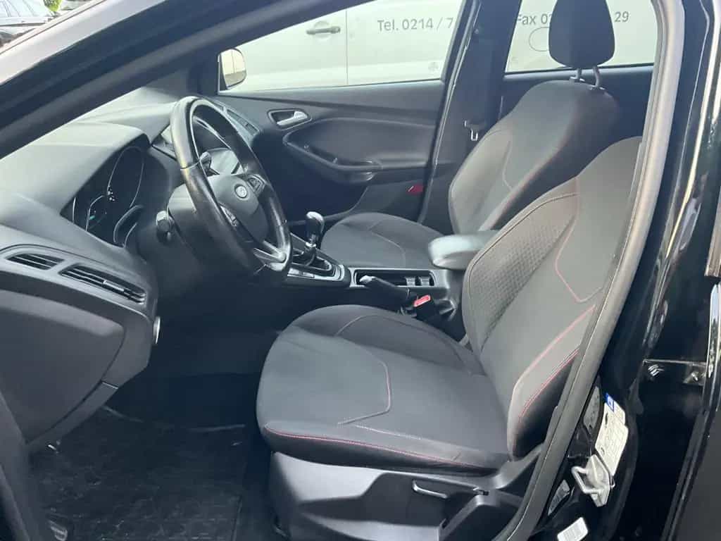 Ford Focus Turnier ST-Line Zahnriemen NEU 03/2018-photo-7