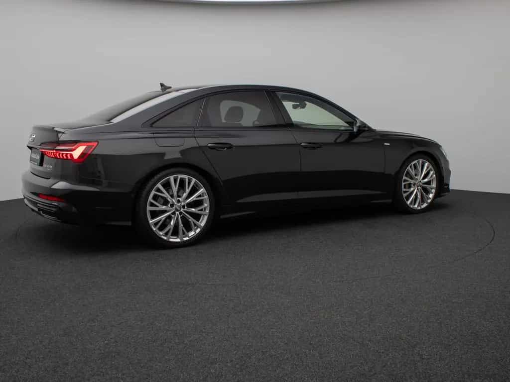 Audi A6 Lim. 55 TFSI quattro S-Line + B&O SoftCl HUD 05/2018-photo-3