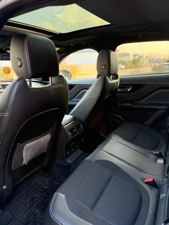 Jaguar F-Pace 30d AWD R-Sport Automatik R-Sport 12/2017-photo-6