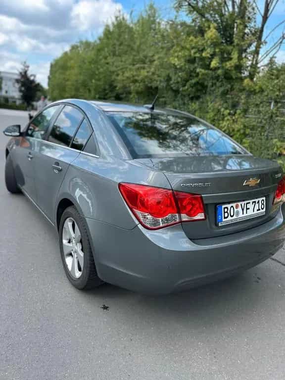 Chevrolet Cruze 01/2013-photo-3