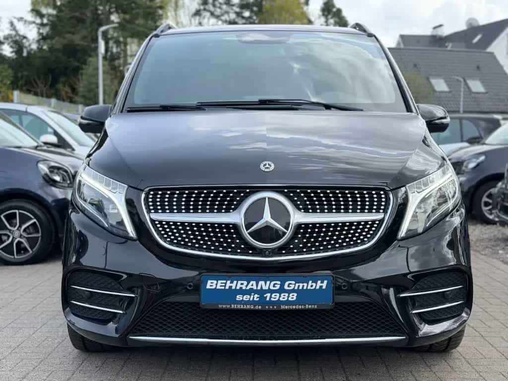 Mercedes-Benz V-Class 300d*AMG-LINE*PANORAMA*DISTRONIC*360°KAM*1HAND 07/2020-photo-1
