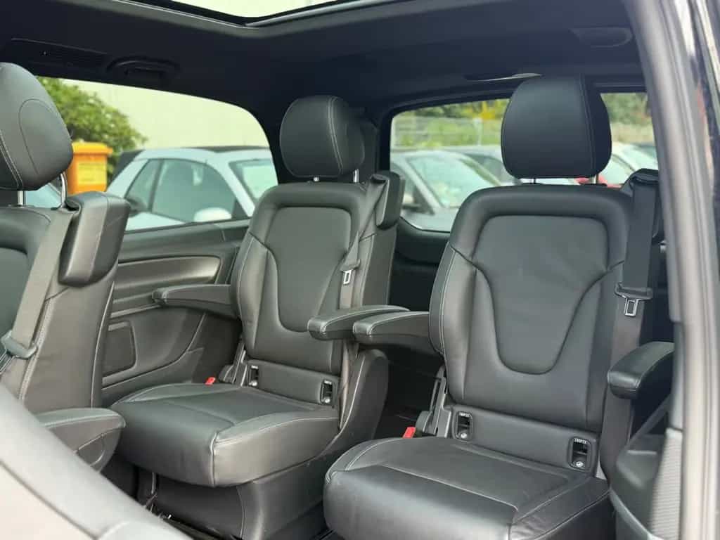 Mercedes-Benz V-Class 300d*AMG-LINE*PANORAMA*DISTRONIC*360°KAM*1HAND 07/2020-photo-15