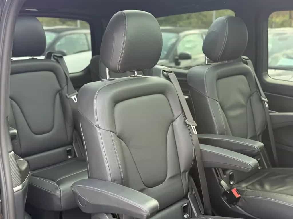 Mercedes-Benz V-Class 300d*AMG-LINE*PANORAMA*DISTRONIC*360°KAM*1HAND 07/2020-photo-23