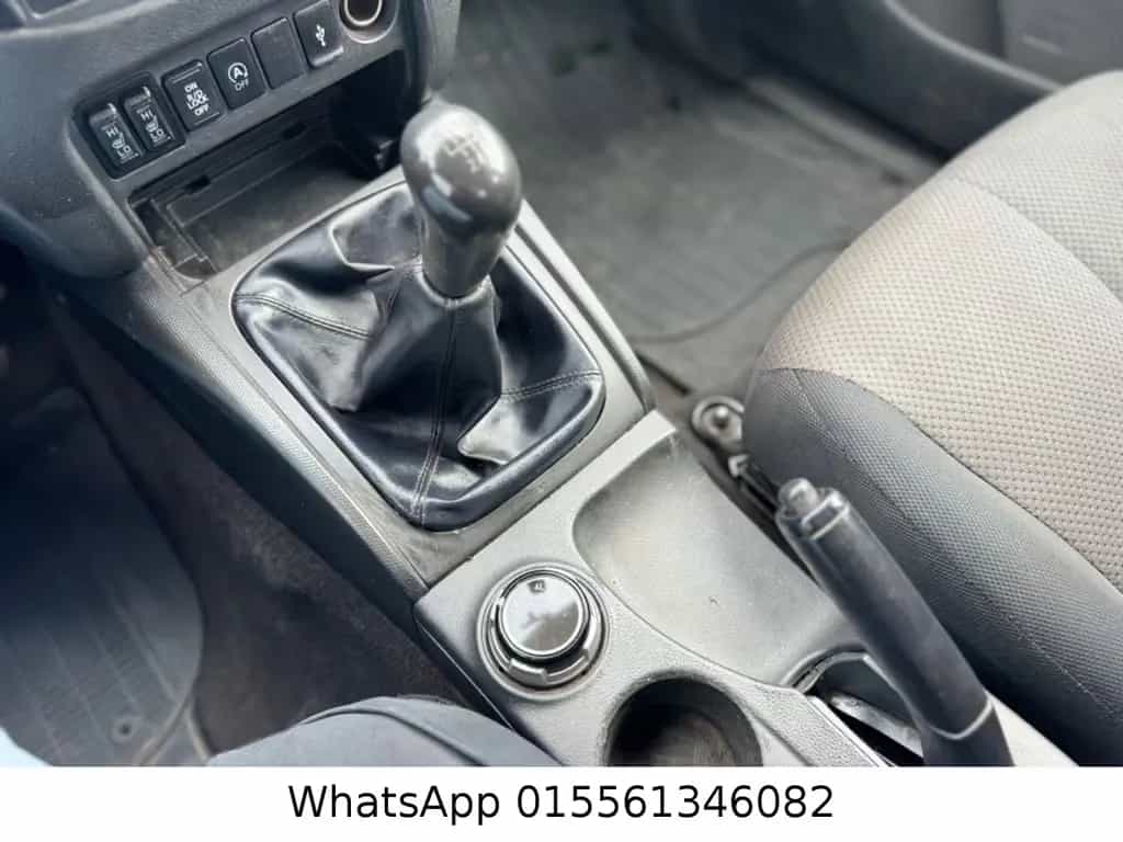 Mitsubishi L200 08/2018-photo-15