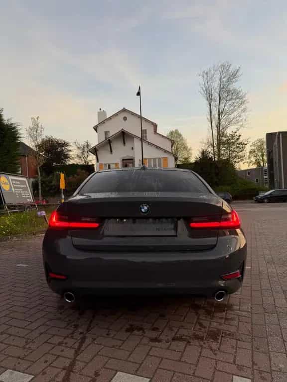BMW 3 Series 320d Sport Line Automatic 03/2019-photo-1