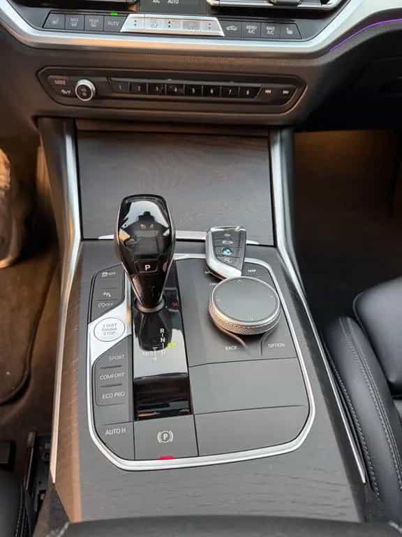 BMW 3 Series 320d Sport Line Automatic 03/2019-photo-9