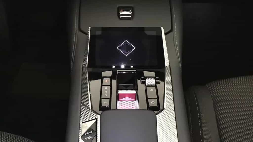 DS Automobiles DS4 DS DS4 II 2021 - DS4 1.5 bluehdi Business 130cv 04/2023-photo-14
