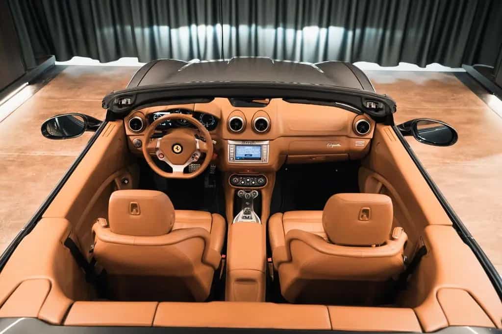 Ferrari California 4.3 V8 4-Sitzer 07/2010-photo-18