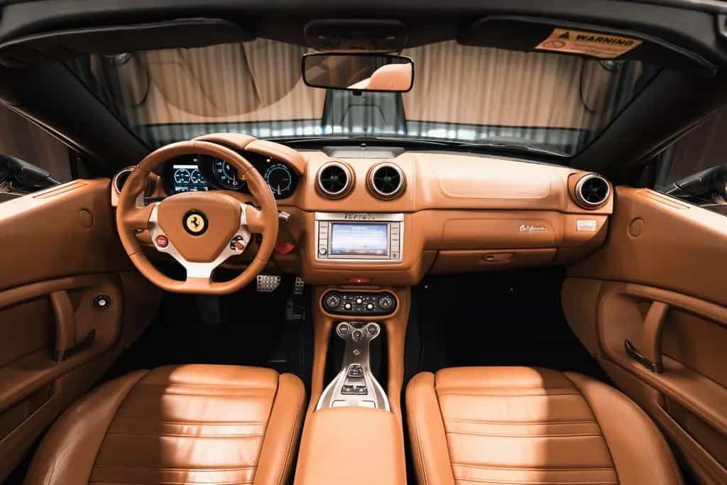 Ferrari California 4.3 V8 4-Sitzer 07/2010-photo-22