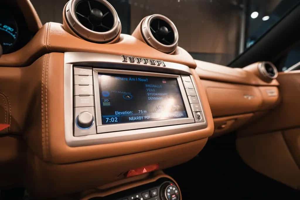 Ferrari California 4.3 V8 4-Sitzer 07/2010-photo-28