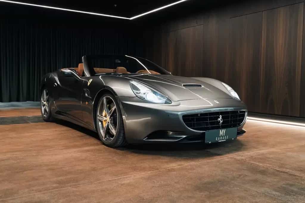 Ferrari California 4.3 V8 4-Sitzer 07/2010-photo-3
