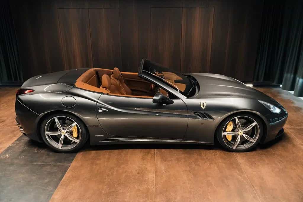 Ferrari California 4.3 V8 4-Sitzer 07/2010-photo-8