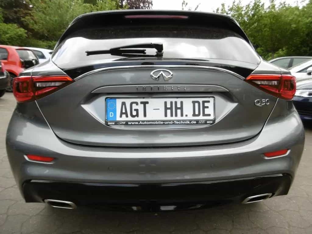 Infiniti Q30 1.5d LUXE Nav LED Alcantara Keyless CAM PDC 08/2018-photo-14