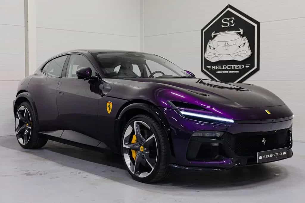 Ferrari Purosangue 04/2025-photo-0