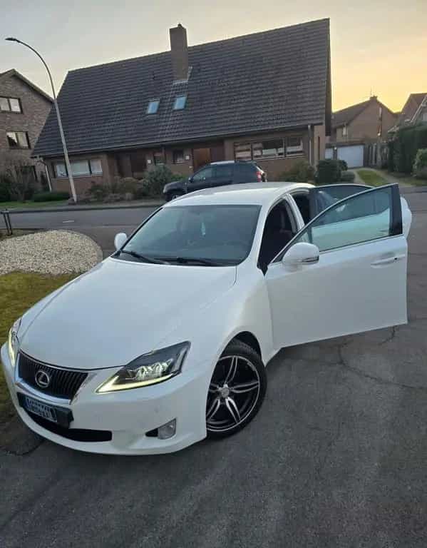 Lexus IS220d Sport Line 11/2008-photo-3