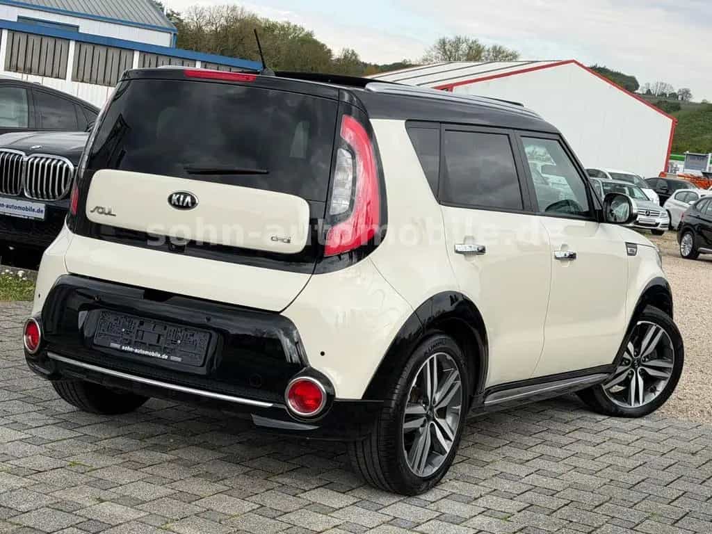 Kia Soul Spirit 1.Hand/Scheckheft/Pano/Sitzkli/Leder 02/2015-photo-12