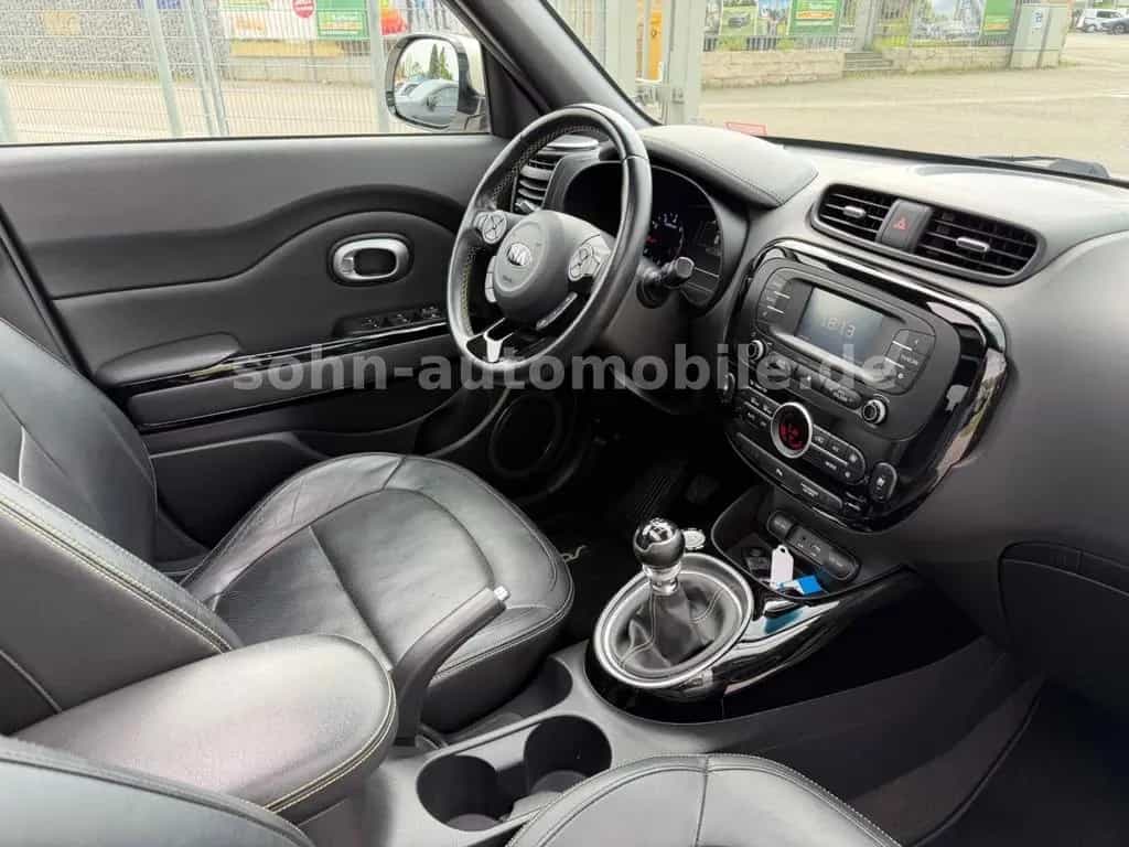 Kia Soul Spirit 1.Hand/Scheckheft/Pano/Sitzkli/Leder 02/2015-photo-23