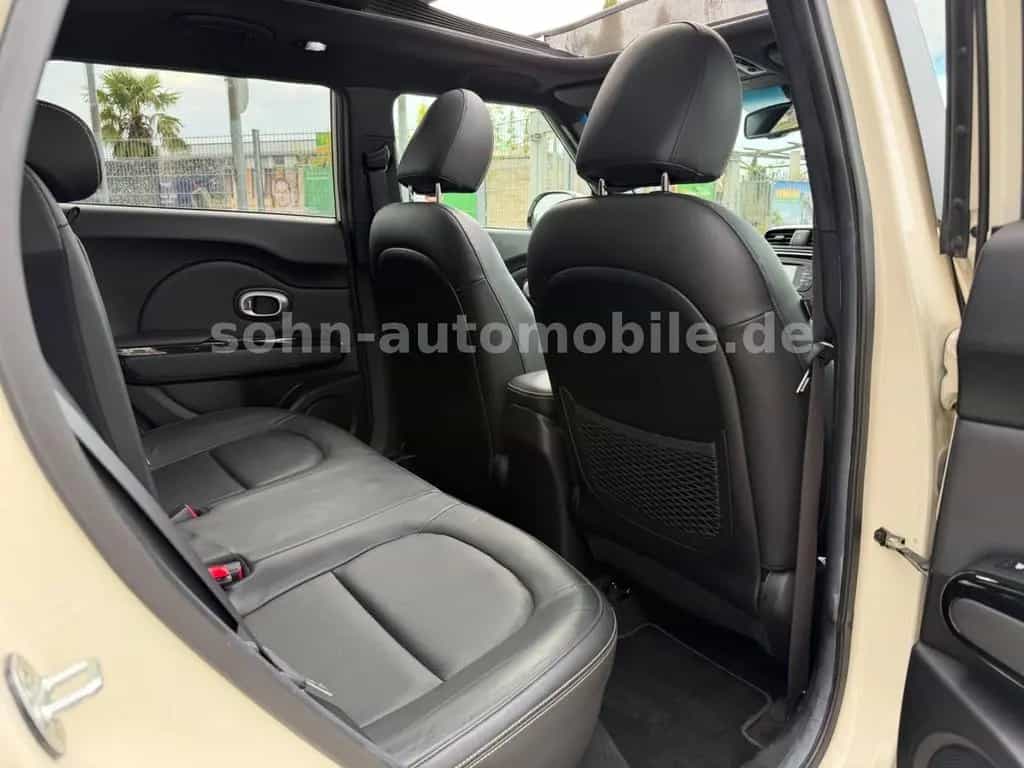 Kia Soul Spirit 1.Hand/Scheckheft/Pano/Sitzkli/Leder 02/2015-photo-30