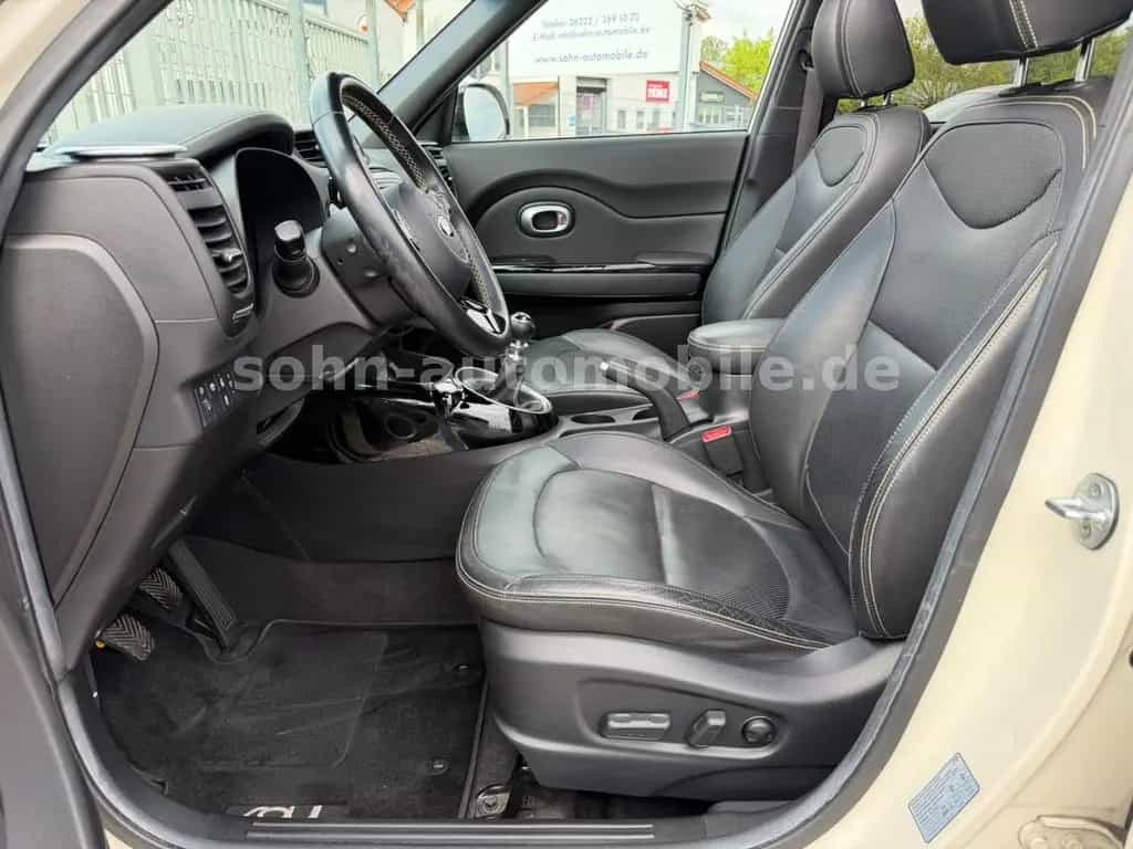Kia Soul Spirit 1.Hand/Scheckheft/Pano/Sitzkli/Leder 02/2015-photo-32