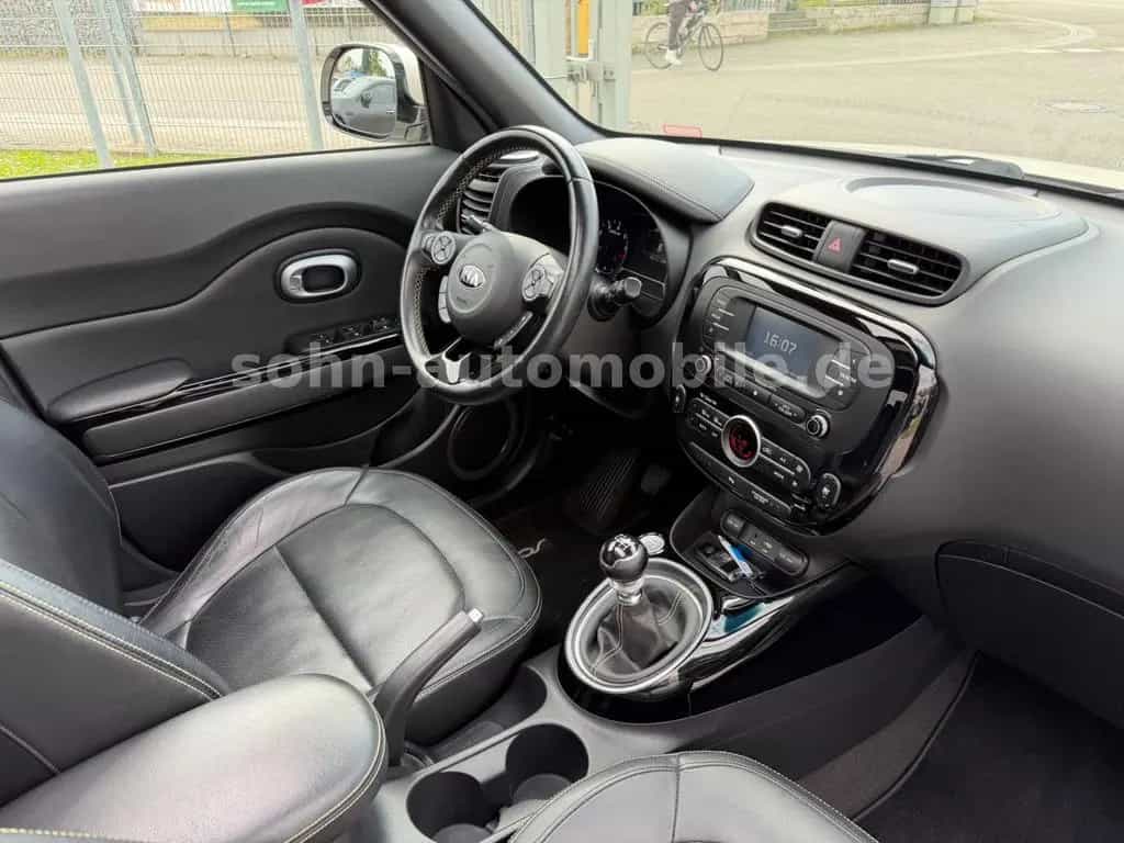Kia Soul Spirit 1.Hand/Scheckheft/Pano/Sitzkli/Leder 02/2015-photo-34