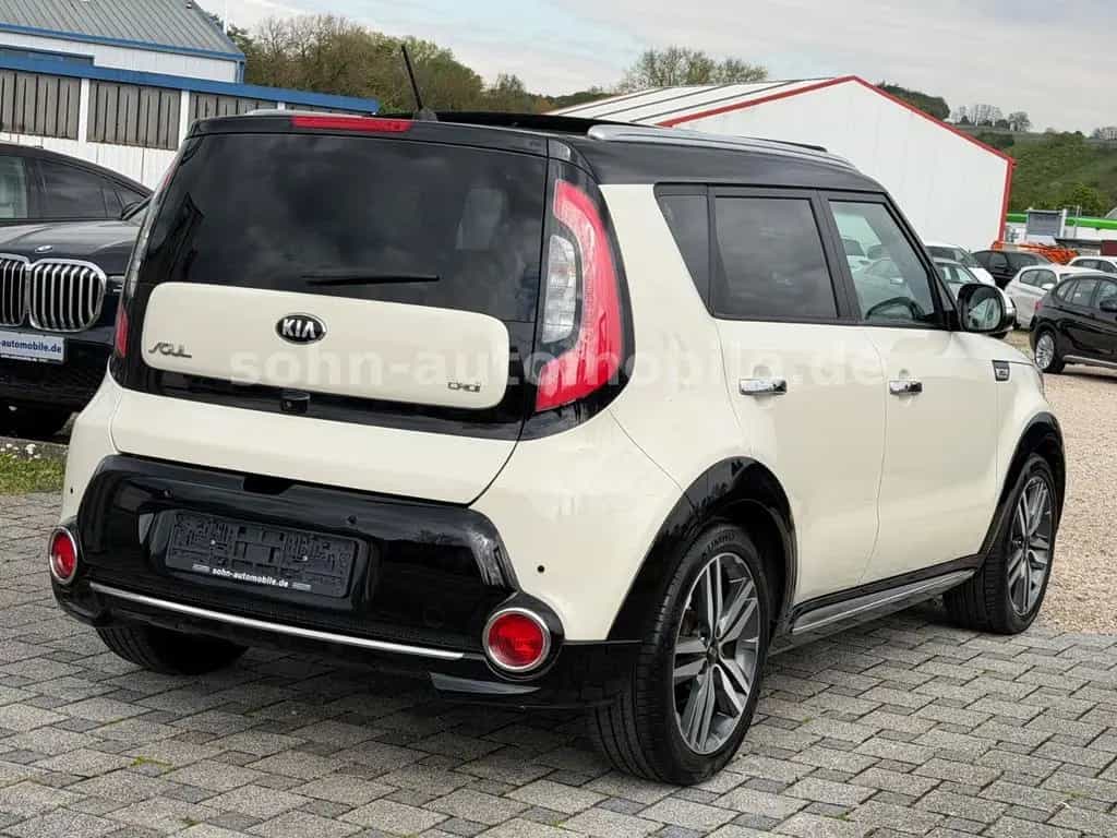 Kia Soul Spirit 1.Hand/Scheckheft/Pano/Sitzkli/Leder 02/2015-photo-9