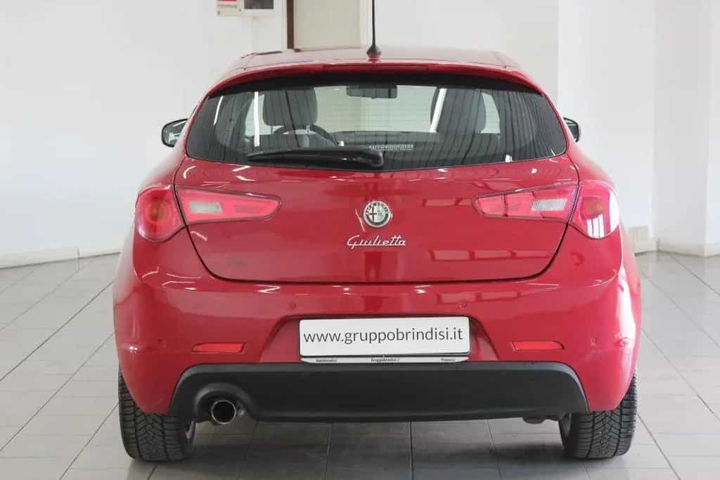 Alfa Romeo Giulietta ROMEO - Giulietta - 1.6 JTDm-2 105 CV Disti 01/2014-photo-4