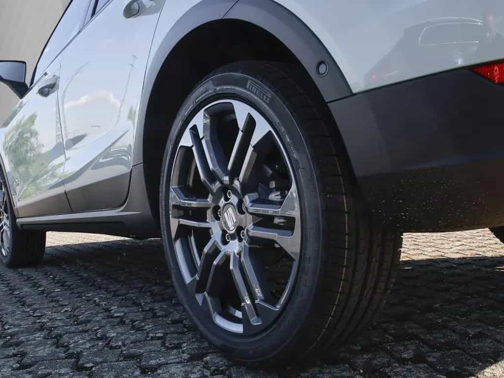 Seat Arona FR 1.0 TSI 85kW/116PS 7-Gang-DSG null-photo-4
