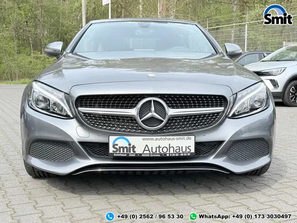 Mercedes-Benz C-Class Cabrio *AIRSCARF*NAVI*LEDER*LED*TOTWINKEL 09/2017-photo-1