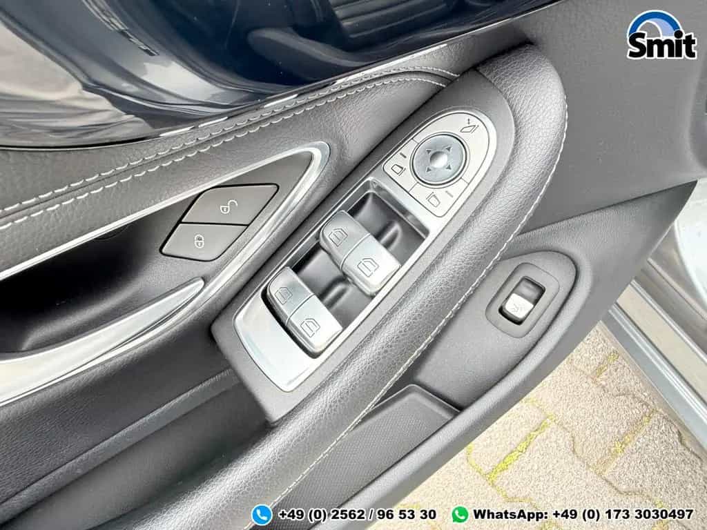 Mercedes-Benz C-Class Cabrio *AIRSCARF*NAVI*LEDER*LED*TOTWINKEL 09/2017-photo-11