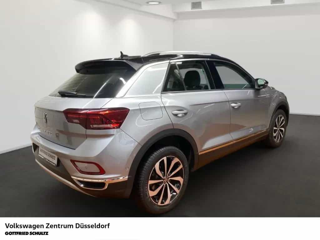 Volkswagen T-Roc Style 1.5 DSG AHK Kamera LED Alu 04/2022-photo-2