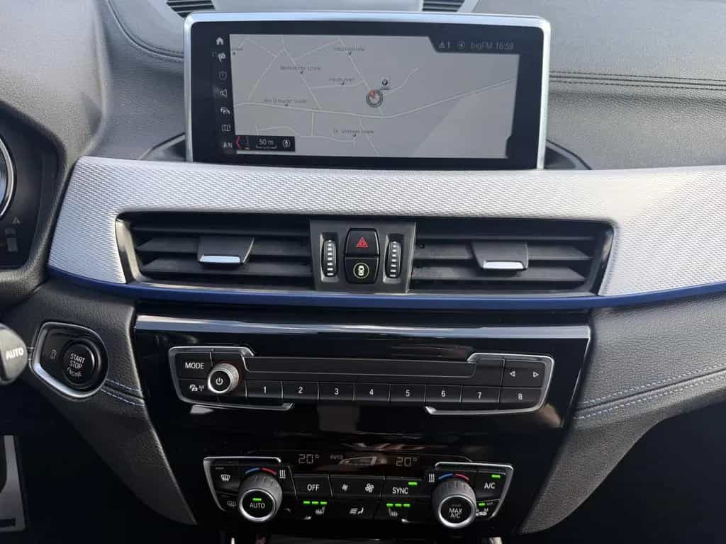 BMW X2 sDrive18d M Sportpaket NAVI AHK ACC LED RFK 10/2020-photo-16