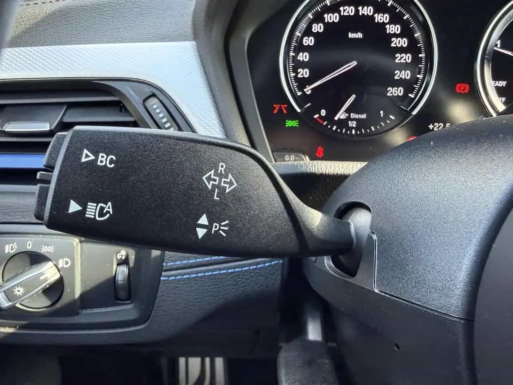 BMW X2 sDrive18d M Sportpaket NAVI AHK ACC LED RFK 10/2020-photo-22