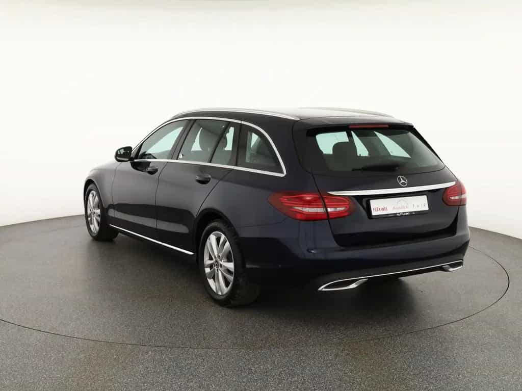 Mercedes-Benz C-Class T-Modell Aut. LED Navi Kamera AHK DAB 07/2019-photo-2