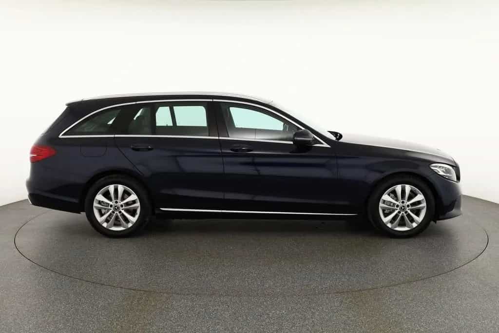 Mercedes-Benz C-Class T-Modell Aut. LED Navi Kamera AHK DAB 07/2019-photo-5