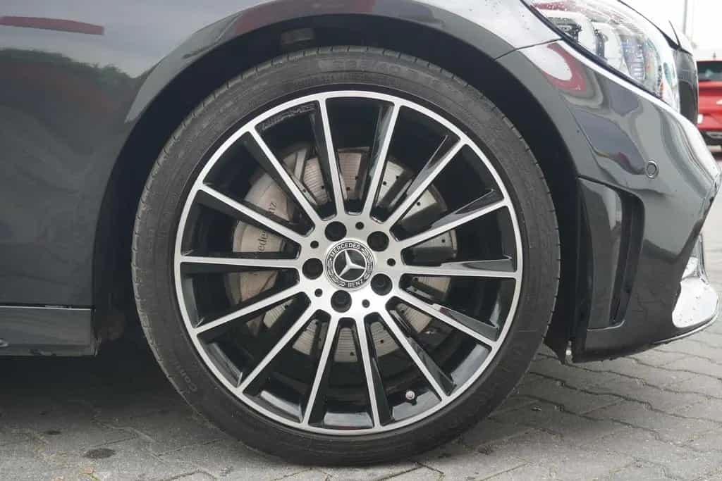 Mercedes-Benz C 300 C300 d T AMG Line LED Navi Sitzheizung PDC AHK 01/2020-photo-36