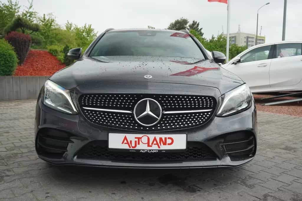 Mercedes-Benz C 300 C300 d T AMG Line LED Navi Sitzheizung PDC AHK 01/2020-photo-8