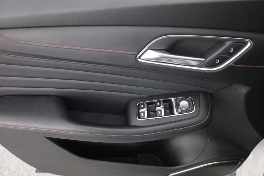 MG HS 1.5 T-GDI Luxury Aut. LED ACC Navi 360° Pano 12/2023-photo-19