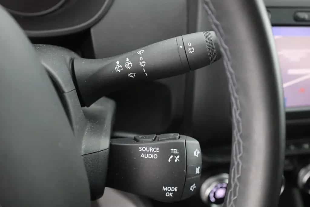 Dacia Duster II 1.2 Prestige Kamera Navi Sitzheizung 08/2018-photo-18